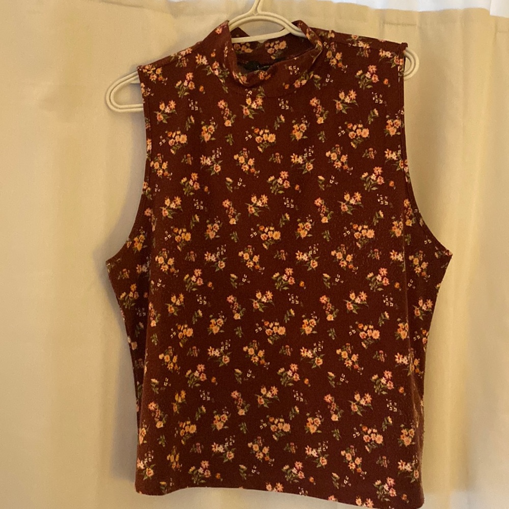 Forever 21 Plus Size Sleeveless Mock Neck Shirt